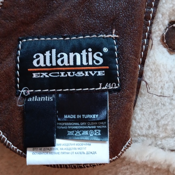 Atlantis genuine shearling jacket with hood EUC - Picture 6 of 10